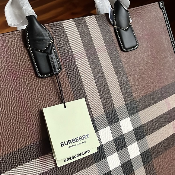 Burberry Denny Slim E-Check Canvas Tote, NEW - Picture 12 of 17